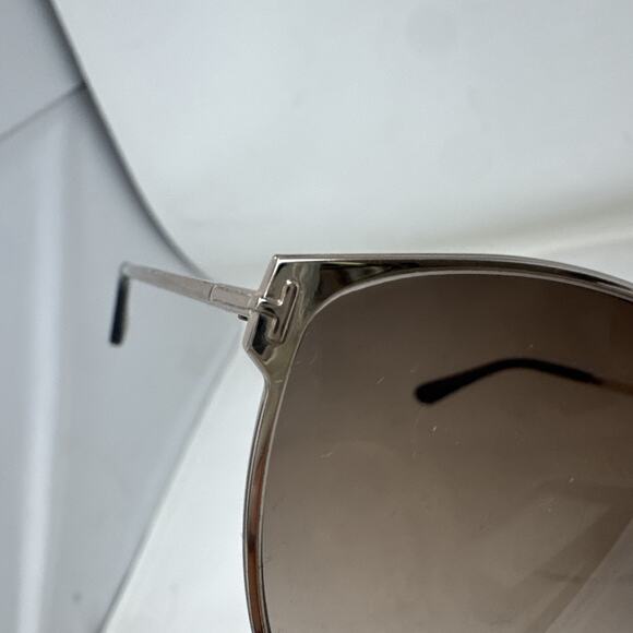 TOM FORD TF 654 28F ZEILA Gold Smokey Pink Gradient SUNGLASSES 140-2 Italy main image 4